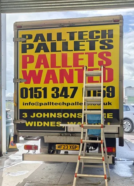 AVFX Sign vinyl banner installation